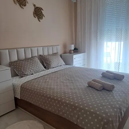 Valentini Seaside - *